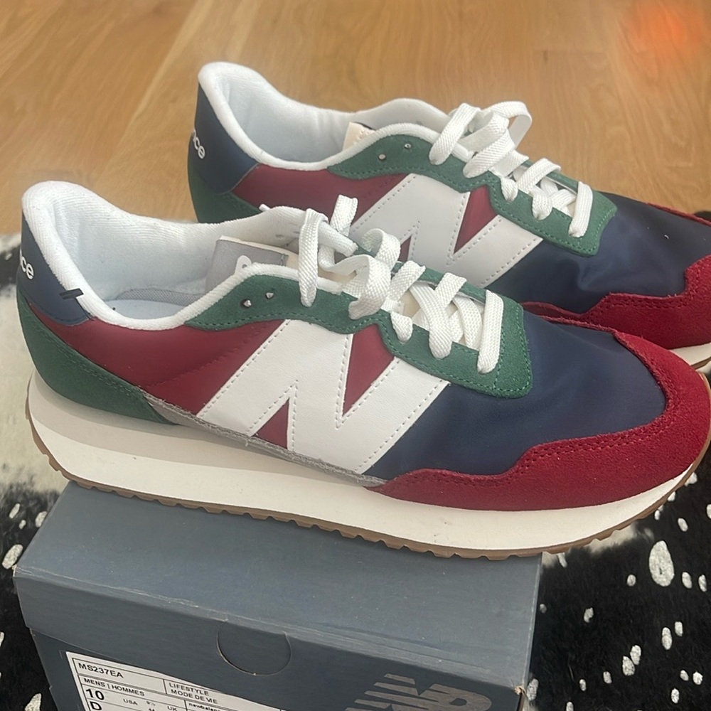 New Balance Multicolor Sneakers
